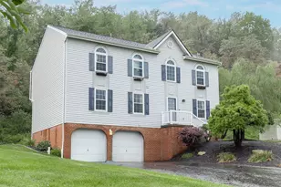 159 Walnut Dr, Economy, PA 15005 - Photo 3