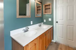 159 Walnut Dr, Economy, PA 15005 - Photo 25