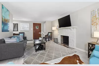 739 Crystal Drive, Pittsburgh, PA 15228 - Photo 5