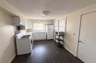 1910 Rockledge St, Pittsburgh, PA 15212 - Photo 3