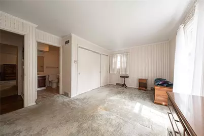 101 E Fairfield Ave, New Castle, PA 16105 - Photo 11