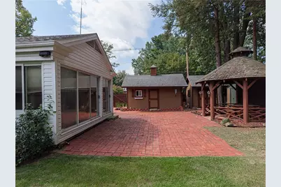 101 E Fairfield Ave, New Castle, PA 16105 - Photo 25