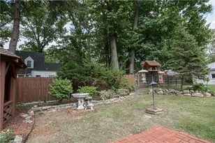 101 E Fairfield Ave, New Castle, PA 16105 - Photo 29