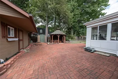 101 E Fairfield Ave, New Castle, PA 16105 - Photo 27
