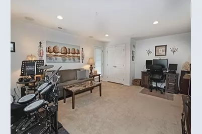 2003 Pointe View Dr, Adams Township, PA 16046 - Photo 25
