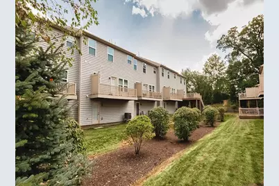 2003 Pointe View Dr, Adams Township, PA 16046 - Photo 25