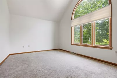1110 W Ridge Rd, Pittsburgh, PA 15101 - Photo 17
