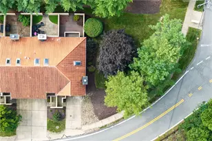 1110 W Ridge Rd, Pittsburgh, PA 15101 - Photo 31