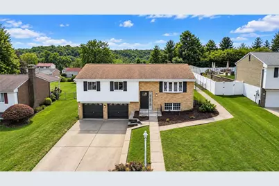 3027 Pitchfork Dr, Kennedy Township, PA 15136 - Photo 3