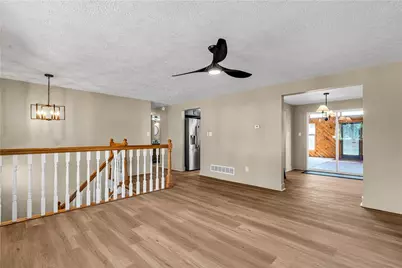 3027 Pitchfork Dr, Kennedy Township, PA 15136 - Photo 15