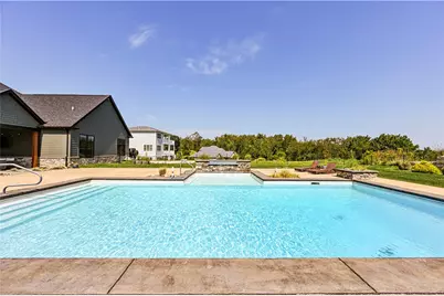2100 Totteridge Dr, Salem Township, PA 15601 - Photo 41