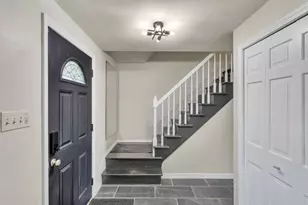 246 Picture Dr, Pittsburgh, PA 15236 - Photo 3