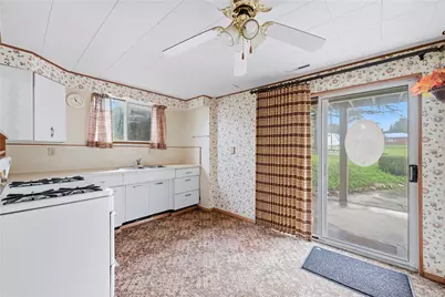 1114 Fairlawn Ln, Pittsburgh, PA 16424 - Photo 21