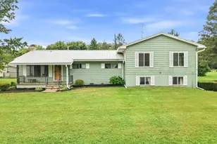 1114 Fairlawn Ln, Pittsburgh, PA 16424 - Photo 3