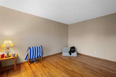 1525 Leona Ave, South Park, PA 15129 - Photo 5