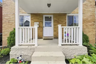 2332 Pioneer Ave, Pittsburgh, PA 15226 - Photo 3
