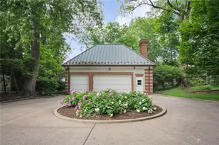 5563 Northumberland St, Pittsburgh, PA 15217 - Photo 41