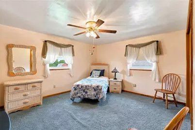 2116 Pennsylvania Avenue, West Mifflin, PA 15122 - Photo 15