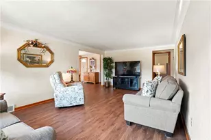 2116 Pennsylvania Ave, West Mifflin, PA 15122 - Photo 3