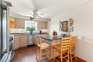 2116 Pennsylvania Ave, West Mifflin, PA 15122 - Photo 7
