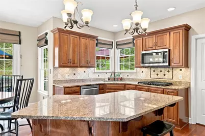 1801 Constitution Blvd, Adams Township, PA 16059 - Photo 13
