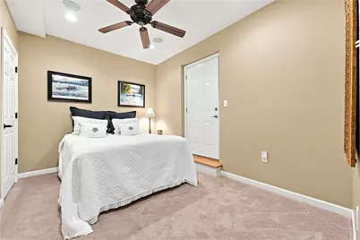 1801 Constitution Blvd, Adams Township, PA 16059 - Photo 39
