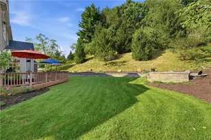 1801 Constitution Blvd, Adams Township, PA 16059 - Photo 19