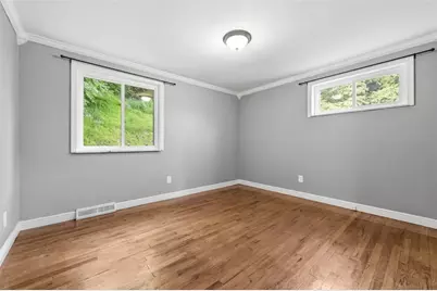133 Phyllis Drive, Pittsburgh, PA 15235 - Photo 13