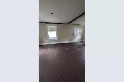 517 E Moody Avenue, New Castle, PA 16105 - Photo 7