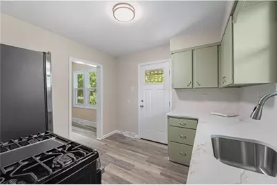 825 Donnan Ave, Washington, PA 15301 - Photo 9
