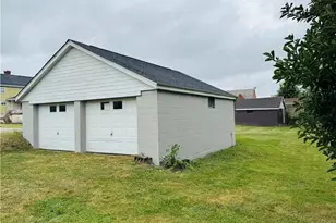 385 Hallam Ave, Chartiers, PA 15347 - Photo 5