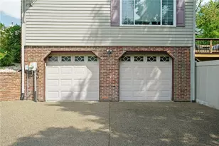 7335 Deer Run Cir, Imperial, PA 15126 - Photo 43