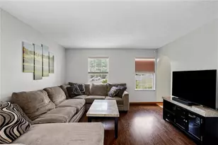 7335 Deer Run Cir, Imperial, PA 15126 - Photo 15