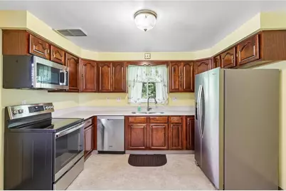 5391 California Ave, Bethel Park, PA 15102 - Photo 9