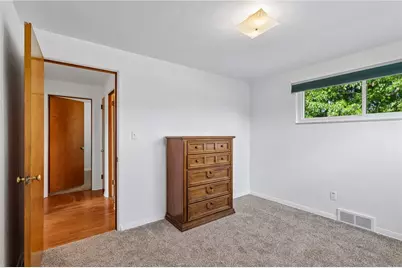 5391 California Ave, Bethel Park, PA 15102 - Photo 15