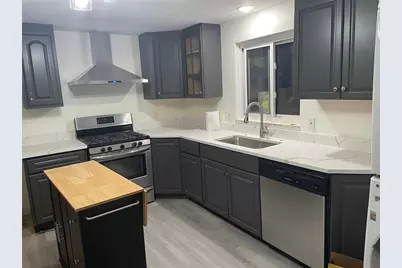 46 Maytide St, Pittsburgh, PA 15227 - Photo 3