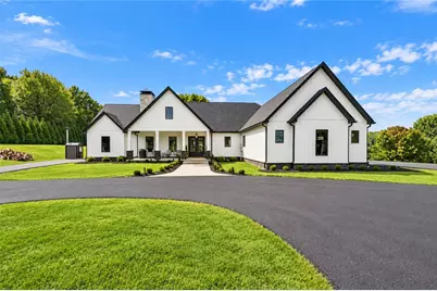 328 Dutchtown Road, Penn Township, PA 16002 - Photo 3