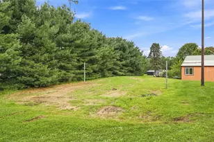 328 Dutchtown Rd, Penn Township, PA 16002 - Photo 41