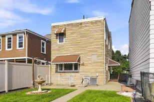 1730 Antietam St, Pittsburgh, PA 15206 - Photo 3