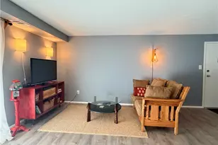 2457 Brook Ledge Rd, Bridgeville, PA 15017 - Photo 3