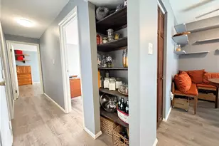 2457 Brook Ledge Rd, Bridgeville, PA 15017 - Photo 7