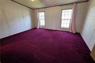 430 W Keeling Ave, Derry Township, PA 15627 - Photo 15
