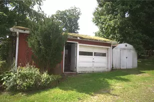 107 Election House Rd, Franklin Township, PA 16052 - Photo 25