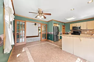 517 Reno St, Rochester, PA 15074 - Photo 11