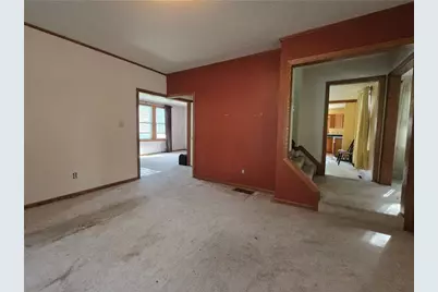 1731 Pulaski Rd, Neshannock Township, PA 16105 - Photo 5