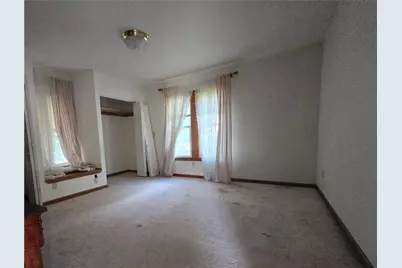 1731 Pulaski Rd, Neshannock Township, PA 16105 - Photo 15