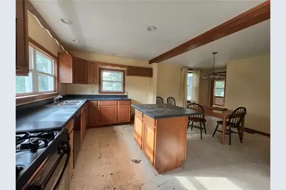 1731 Pulaski Rd, Neshannock Township, PA 16105 - Photo 9