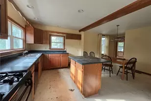 1731 Pulaski Rd, Neshannock Township, PA 16105 - Photo 9