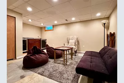 704 Countryside Dr, McKees Rocks, PA 15136 - Photo 33