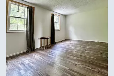 704 Countryside Dr, McKees Rocks, PA 15136 - Photo 23